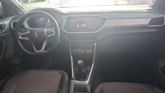 VOLKSWAGEN T-CROSS 1.0 200 TSI TOTAL FLEX AUTOMÁTICO